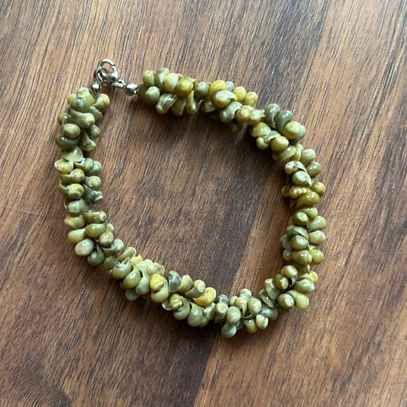 Shell Bracelet or Anklet - Picture 3 of 6